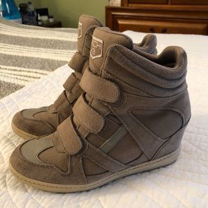 Skechers High Top Sneakers
